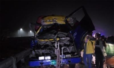 মাওয়া এক্সপ্রেসওয়েতে দুর্ঘটনা, নিহত ২