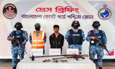 অস্ত্র ও গোলাবারুদ সহ কুখ্যাত ডাকাত বড় জাহাঙ্গীর বাহিনীর সদস্য আটক