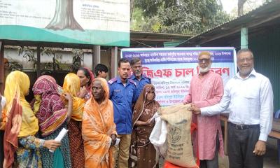 সুন্দরগঞ্জে ভিজিএফের চাল পাচ্ছেন ৭৪ হাজার পরিবার