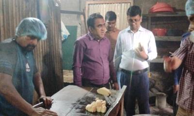 চুয়াডাঙ্গায় ৪টি প্রতিষ্ঠানকে জরিমানা