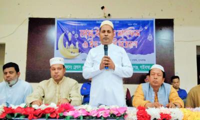 সুন্দরগঞ্জে ফ্রেন্ডস এসোসিয়েশনের ঈদ সামগ্রী বিতরণ