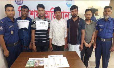 লক্ষ্মীপুরে গৃহকর্তাকে বেঁধে ডাকাতি, গ্রেফতার ৫