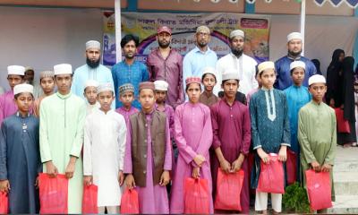 কমলগঞ্জে কিরাত কোর্স  সমাপ্তি ও শিক্ষার্থীদের ড্রেস বিতরণ