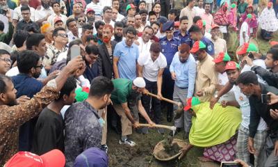 গোবিন্দগঞ্জে খাল খননের উদ্বোধন করলেন পানি সম্পদ প্রতিমন্ত্রী