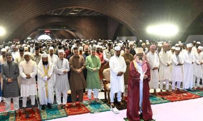 সংসদ ভবনে ঈদের জামাত অনুষ্ঠিত