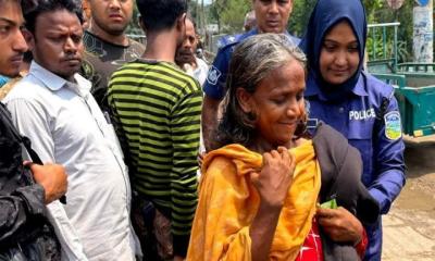 অন্তঃসত্ত্বা ‘পরিচয়হীন’ নারীর পাশে প্রশাসন