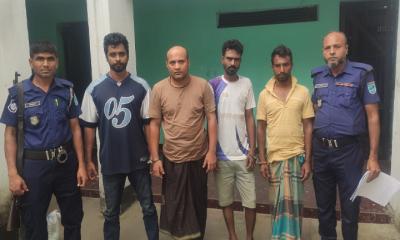 ধামরাইয়ে পুলিশের ওপর দুই দফা হামলা, যুবদল নেতাসহ গ্রেপ্তার ২