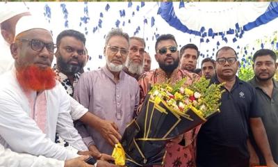 দায়িত্ব নিলেন ভারপ্রাপ্ত চেয়ারম্যান, আশাবাদ