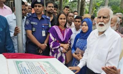 চাঁদাবাজ ও মজুতদারদের বিরুদ্ধে ঐক্যবদ্ধ হওয়ার আহ্বান প্রতিমন্ত্রীর
