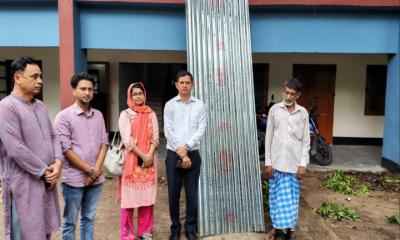 মাটিরাঙ্গায় কালবৈশাখীর তান্ডব, ক্ষতিগ্রস্তদের পাশে প্রশাসন
