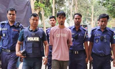 নড়াইলে স্ত্রীকে কুপিয়ে হত্যা, স্বামী গ্রেপ্তার
