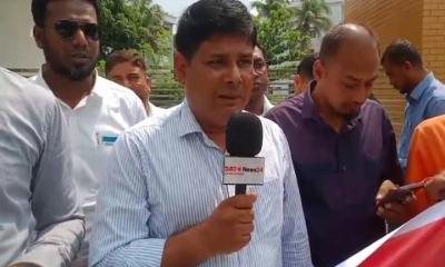 ঢাকা মেডিক্যাল ঘটনায় কোটচাঁদপুরে  বিক্ষোভ