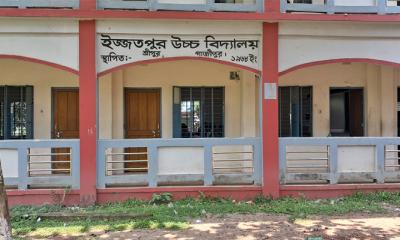 শ্রীপুরে ইজ্জতপুর উচ্চ বিদ্যালয়ের কমিটি নিয়ে বিতর্ক