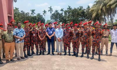 রামগঞ্জে ফায়ার সার্ভিস সপ্তাহ উদ্বোধন, অগ্নি নির্বাপন মহড়া