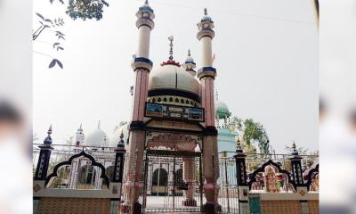 ‘জয়পুরহাটের গর্ব হিন্দা কসবা শাহী জামে মসজিদ‍‍’