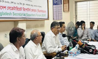 শেখ হাসিনার ফেরার গুঞ্জন নিয়ে মুখ খুললেন স্বরাষ্ট্রমন্ত্রী