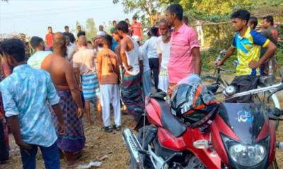 ট্রাকের ধাক্কায় ছিটকে পড়ে প্রাণ গেল শ্যালিকার, আহত দুলাভাই