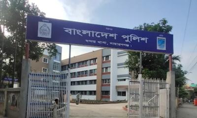 বন্দরে গলায় ফাঁস দিয়ে যুবকের আত্মহত্যা