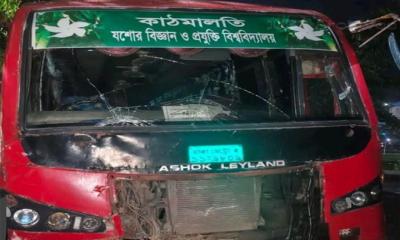 যবিপ্রবির ভাড়া নেওয়া বিআরটিসি বাস ও যাত্রীবাহী নসিমনের সংঘর্ষে নিহত ১