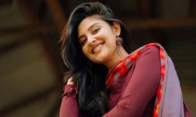 পাকিস্তানি ছেলের সঙ্গে ‘এঙ্গেইজড’, মুখ খুললেন অভিনেত্রী নীহা
