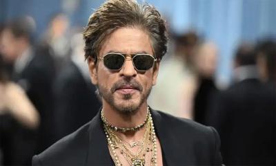 আমেরিকায় স্টেডিয়াম চালু করলেন শাহরুখ