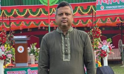শ্রেষ্ঠ উপজেলা প্রাথমিক শিক্ষা অফিসার উজিরপুরের