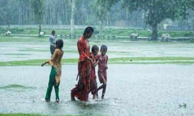 বৃষ্টিতে ভিজলেই সর্দি-জ্বরের ভয়, যা করবেন