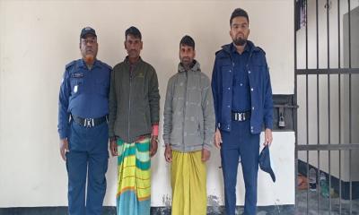 আড়াইহাজারে  কুখ্যাত ২ ডাকাত গ্রেফতার