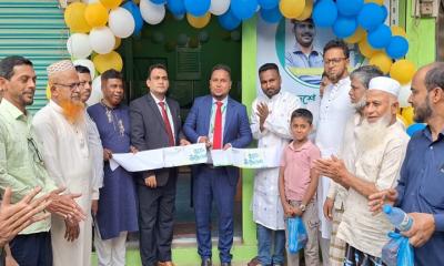 ফরিদগঞ্জে মধুমতী ব্যাংক উদ্বোধন
