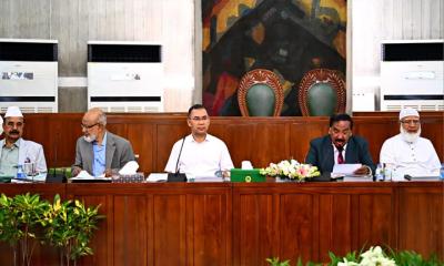 আইনমন্ত্রী ও স্বরাষ্ট্রমন্ত্রীকে ধন্যবাদ জানালেন প্রধানমন্ত্রী