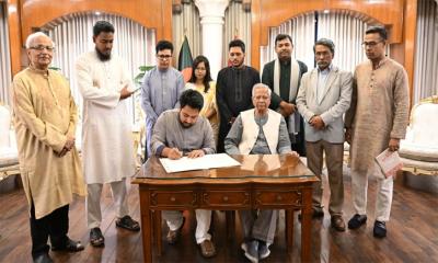 জুলাই সনদে সই করেছে এনসিপি