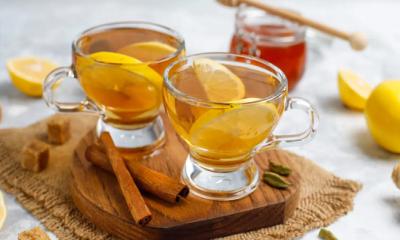 ওজন কমাতে মধু-গরম পানির কার্যকারিতা