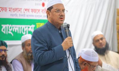 ভারতের প্রধানমন্ত্রীর স্ট্যাটাসের সমালোচনা