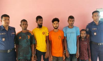 পীরগঞ্জে মাদক ও সাজাপ্রাপ্ত আসামিসহ আটক ৫