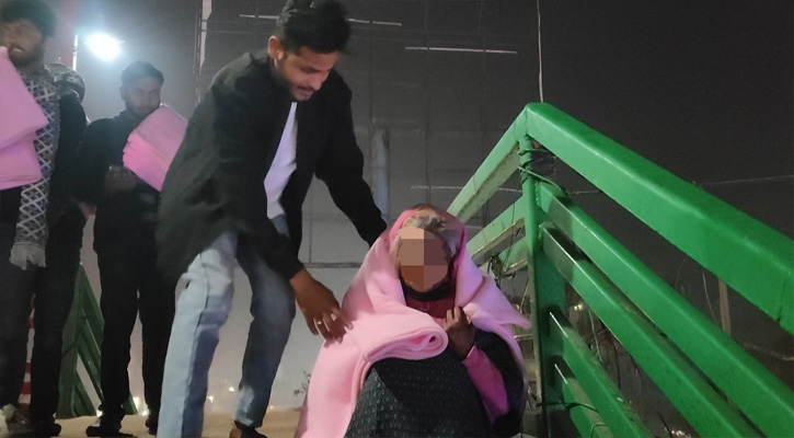 মানবতার উষ্ণতায়  ‘ক্লিন আপ ভালুকা’