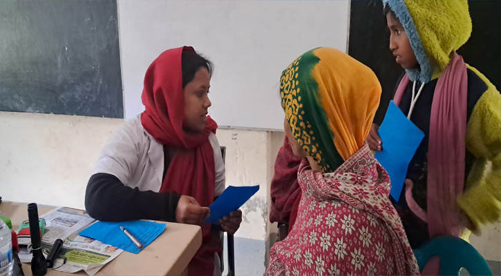 শ্রীপুরে অসহায় ও দরিদ্র মানুষ পেলো চক্ষু সেবা