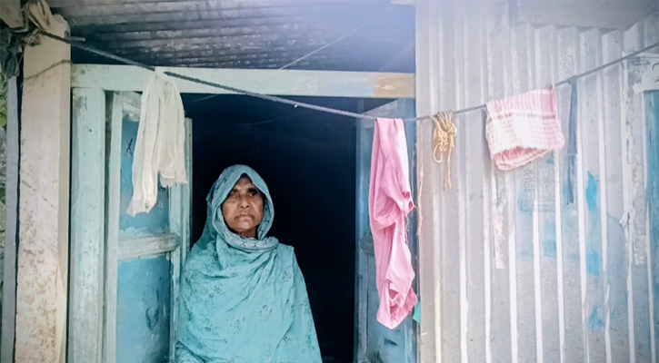 বৃদ্ধা আনোয়ারার মানবেতর জীবনযাপন, সহযোগিতার আহ্বান