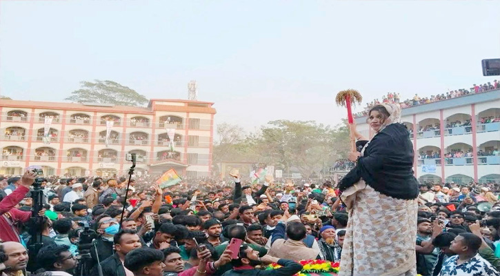 শামা ওবায়েদের নির্বাচনি জনসভা জনসমুদ্রে পরিনত