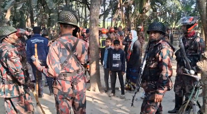 চাঁপাইনবাবগঞ্জে ককটেল তৈরির সময় আহত ৩