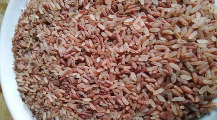 লাল চালের উপকারিতা
