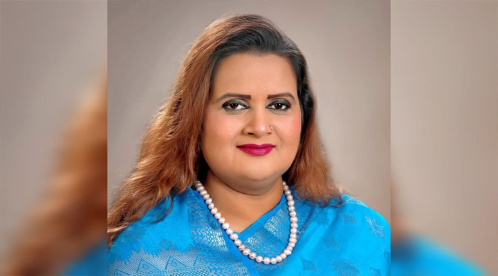 সংরক্ষিত নারী আসনে আলোচনায় পাবনার রুমা