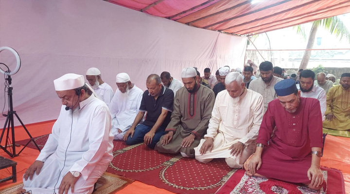 মৌলভীবাজারে শতাধিক মানুষের ঈদ উদযাপন,ধর্মপ্রাণ মুসল্লিদের ক্ষোভ