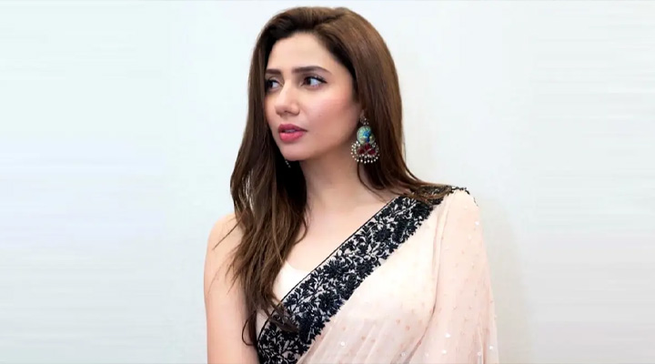 ক্রাশকে নিয়ে মুখ খুললেন অভিনেত্রী মাহিরা