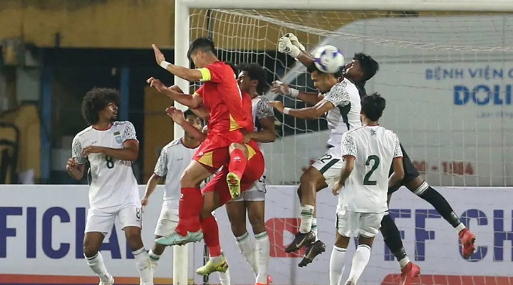 ভিয়েতনামের কাছে হারল হামজা-জামালরা