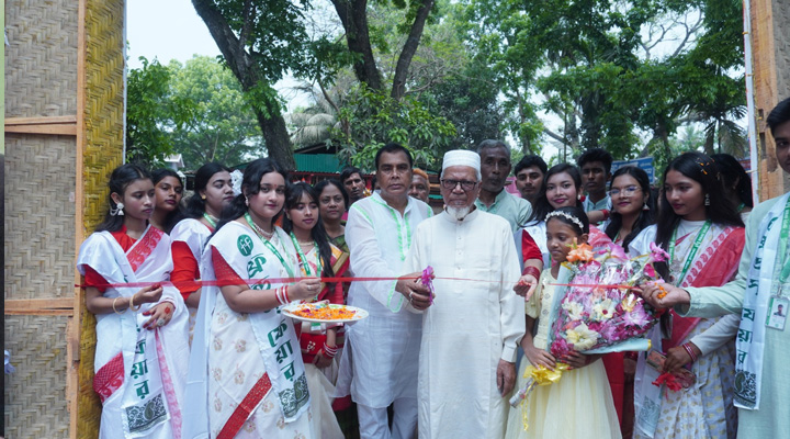 উলিপুরে ৩০তম তম বই মেলার শুভ উদ্বোধন