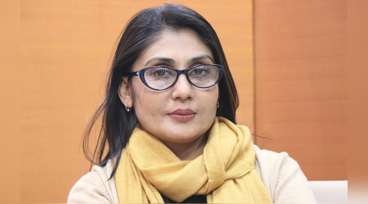 অভিনেত্রী বন্যা মির্জার বাবার মৃত্যুতে শোকের ছায়া