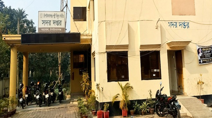 ঘন ঘন লোডশেডিং, ভোগান্তিতে চাঁপাইনবাবগঞ্জের  মানুষ