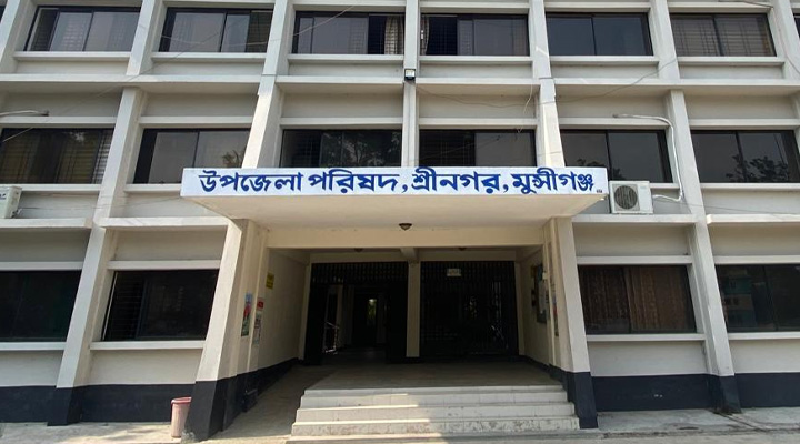 শ্রীনগরে এলজিইডি অফিসের ল্যাপটপ চুরি, ঠিকাদারের বিরুদ্ধে অভিযোগ