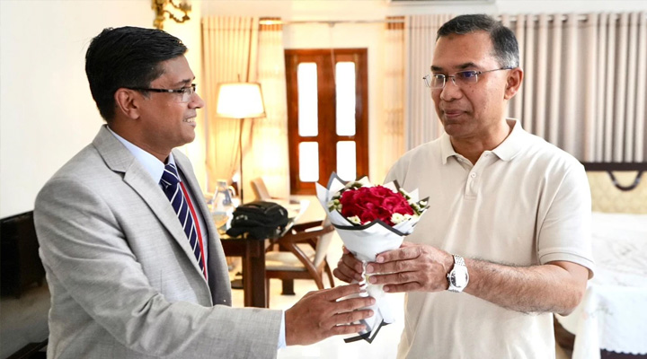 বগুড়ায় পৌঁছালেন প্রধানমন্ত্রী তারেক রহমান
