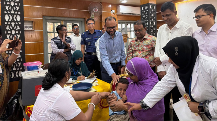 মৌলভীবাজারে হাম-রুবেলা টিকাদান ক্যাম্পেইন উদ্বোধন